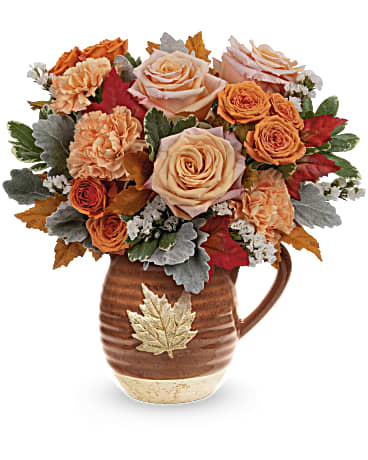 Teleflora's Golden Rose Bouquet