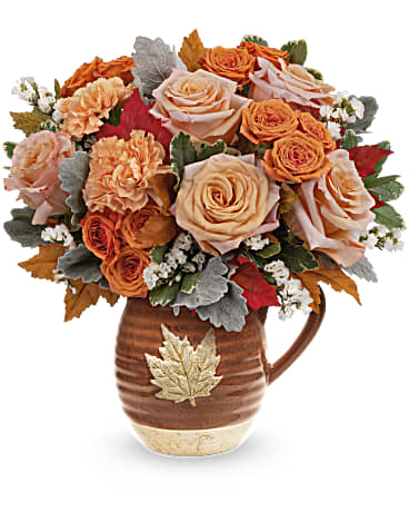 Teleflora's Golden Rose Bouquet