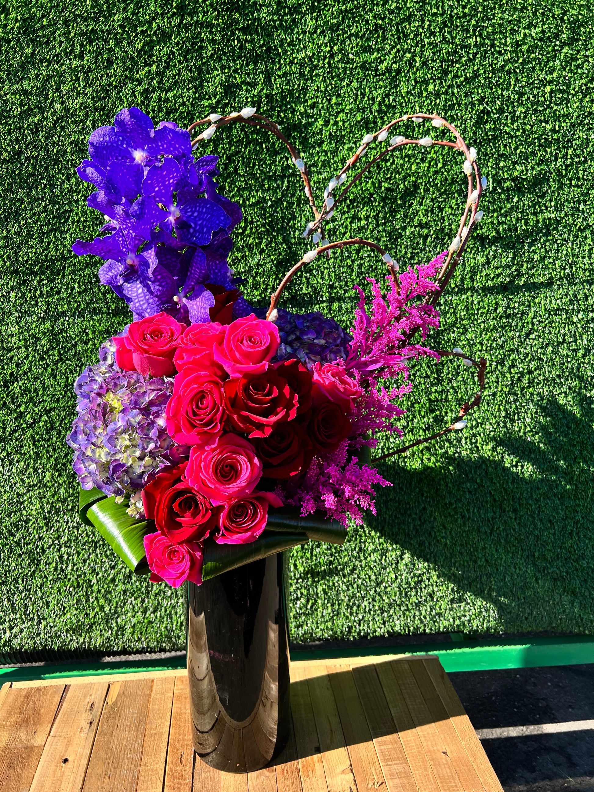 My Everything-Heartfelt bouquet symbolizing comprehensive love on anniversaries